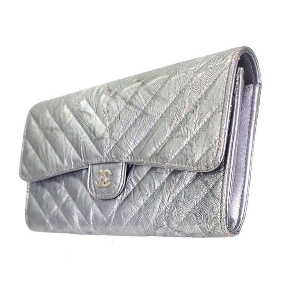 Chanel Silver Chevron Quilted Patent Leather L Gusset Flap Long Wallet 2018 - Picture 2 of 12